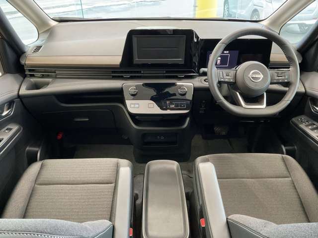 Nissan SERENA 2025 6339782-9