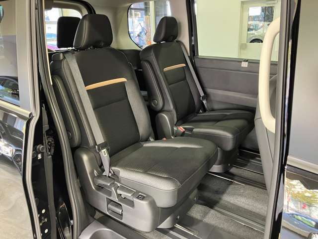 Nissan SERENA 2025 6339830-5