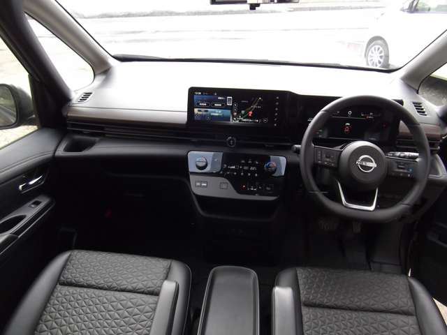 Nissan SERENA 2025 6340022-2