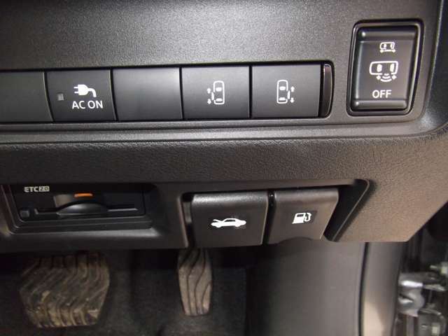 Nissan SERENA 2025 6340022-6