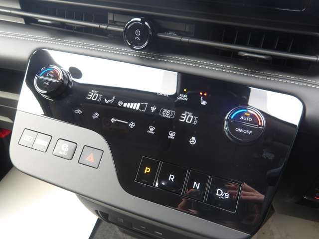 Nissan SERENA 2025 6340070-10
