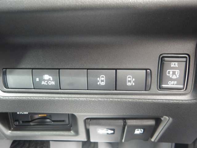 Nissan SERENA 2025 6340070-9