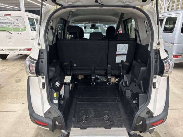 Toyota SIENTA 2021 6323499-8