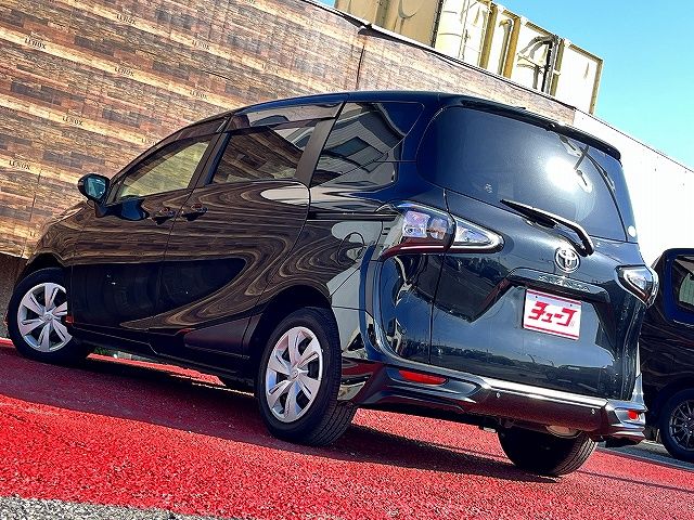Toyota SIENTA 2021 6324671-8
