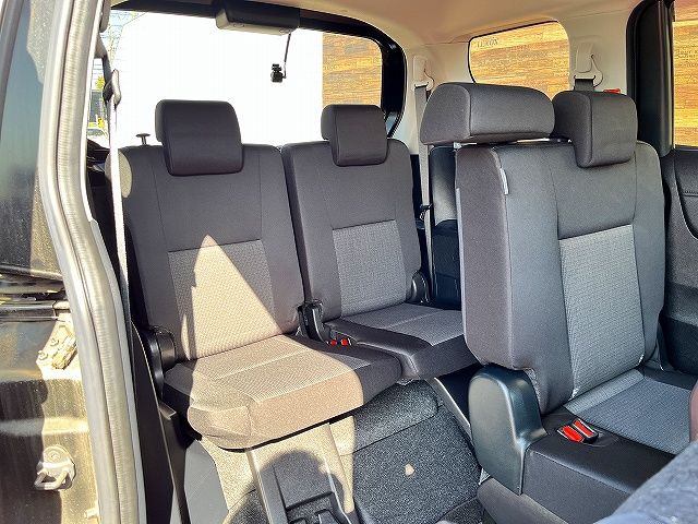 Toyota SIENTA 2021 6324671-9