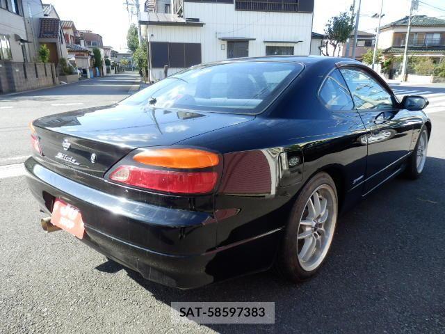 Nissan SILVIA 2002 6359923-1
