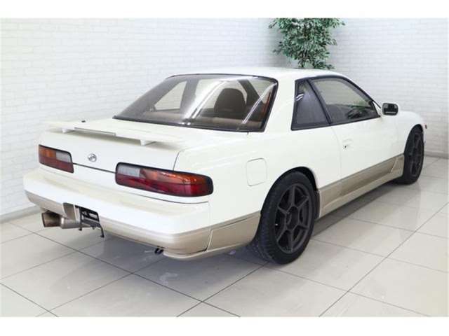 Nissan SILVIA 1992 6360301-2