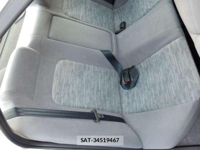 Nissan SKYLINE 2000 6346203-10