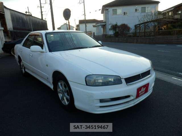 Nissan SKYLINE 2000 6346203-4