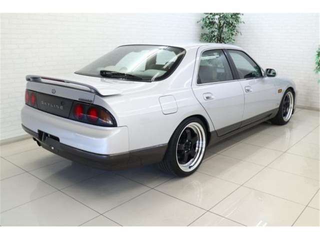 Nissan SKYLINE 1995 6347269-2