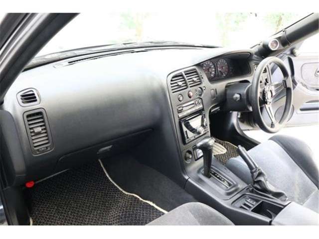 Nissan SKYLINE 1993 6347566-8