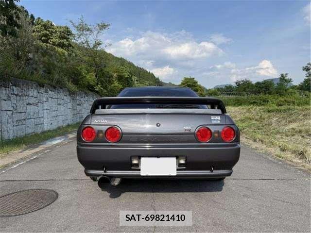 Nissan SKYLINE 1992 6347752-1