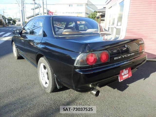 Nissan SKYLINE 1990 6348043-9
