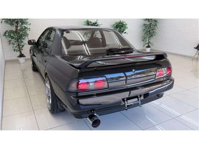 Nissan SKYLINE 1990 6348044-3