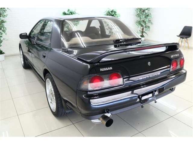 Nissan SKYLINE 1990 6348090-3