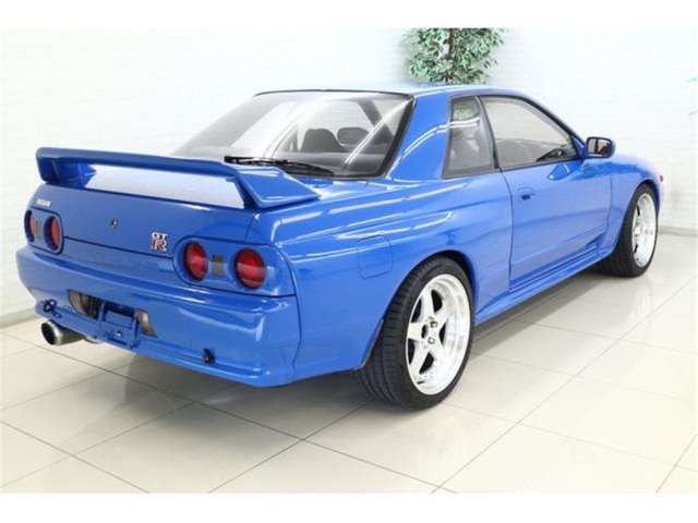 Nissan SKYLINE 1989 6348221-2