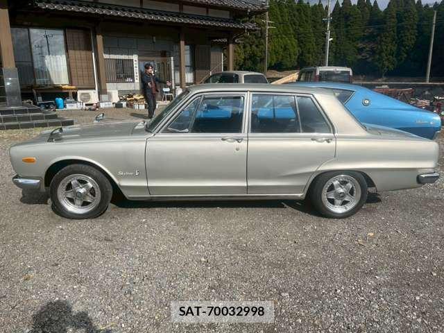 Nissan SKYLINE 1971 6349046-3