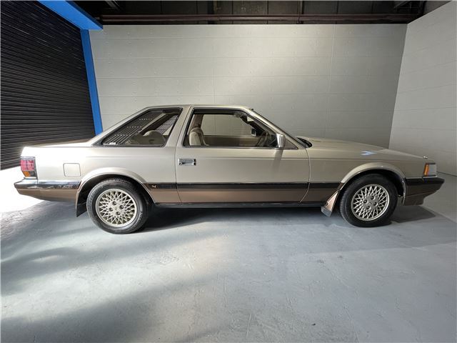 Toyota SOARER 1985 6327117-10