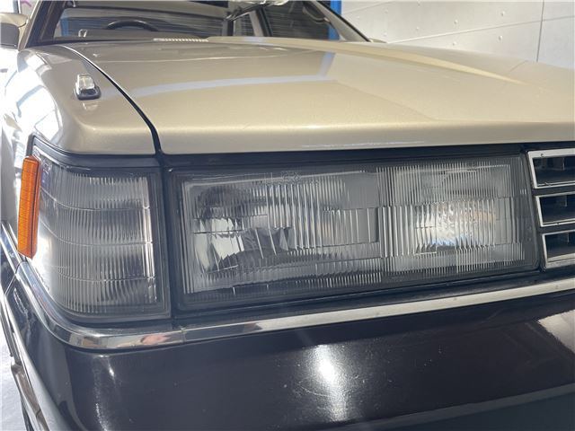 Toyota SOARER 1985 6327117-4