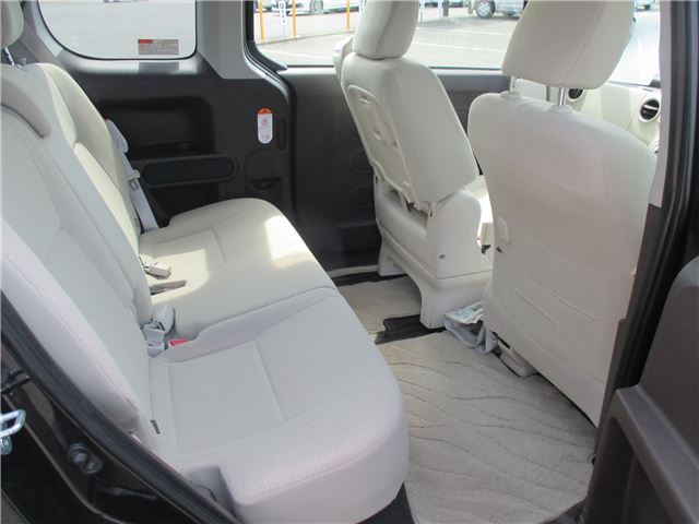Toyota SPADE 2016 6327738-6