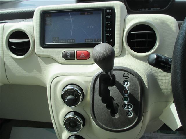 Toyota SPADE 2016 6327738-8