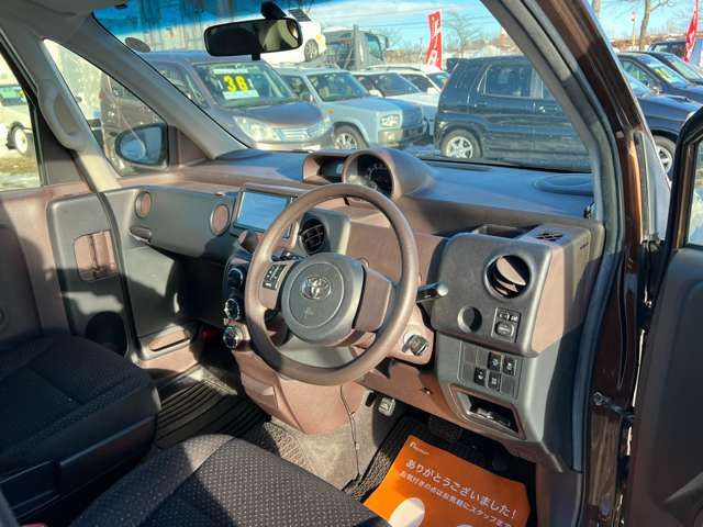 Toyota SPADE 2014 6329065-7