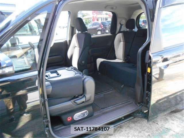 Toyota SPADE 2012 6330227-9