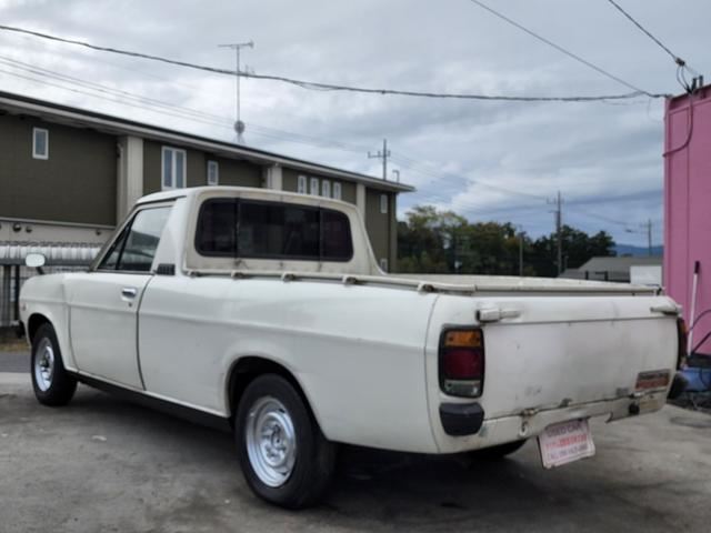 Nissan SUNNY TRUCK 1988 6350327-8