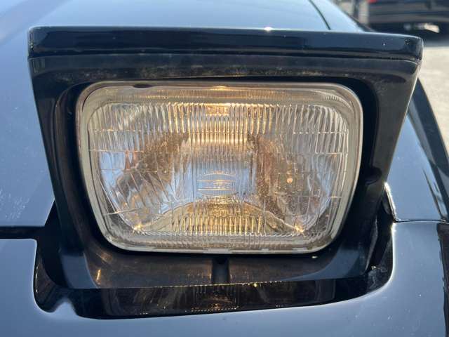 Toyota SUPRA 1992 6333862-4