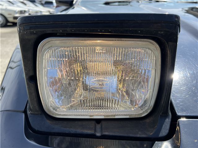 Toyota SUPRA 1992 6333864-3