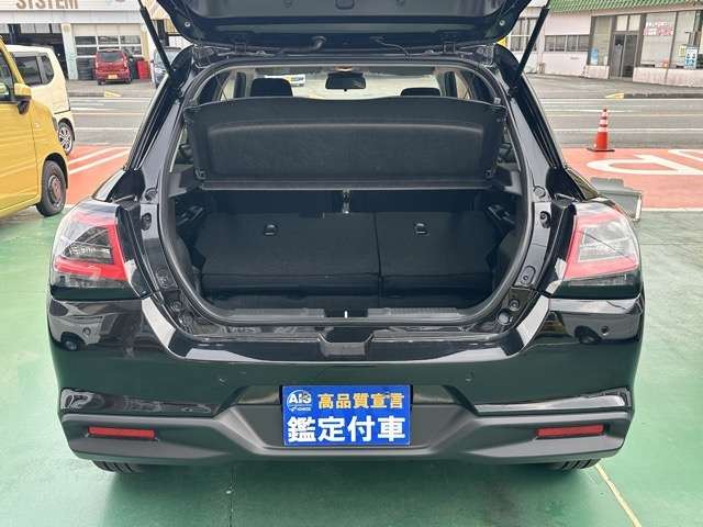 Suzuki SWIFT 2024 6367584-7