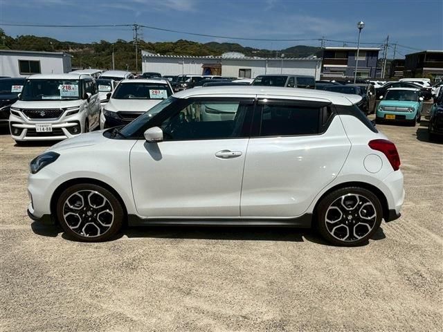 Suzuki SWIFT 2023 6368574-9