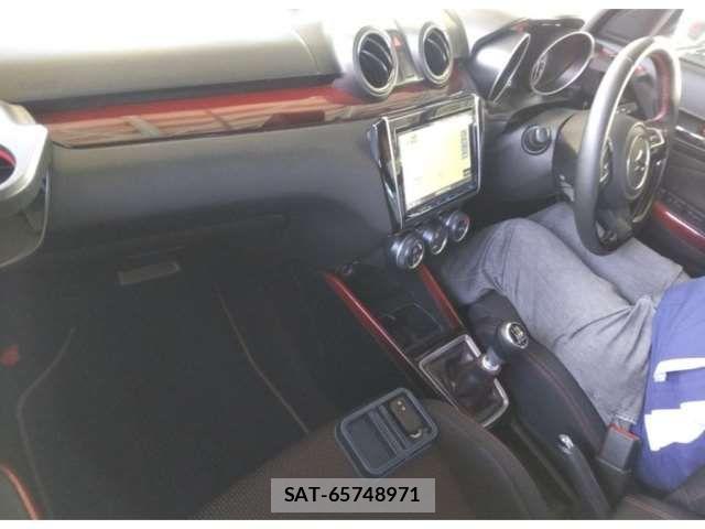 Suzuki SWIFT 2022 6369037-4