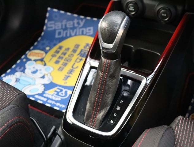 Suzuki SWIFT 2020 6370210-8