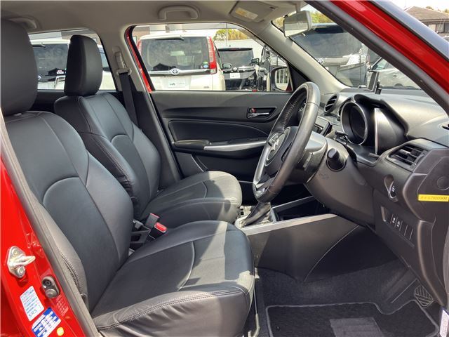Suzuki SWIFT 2018 6371378-7