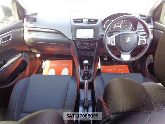 Suzuki SWIFT 2013 6375314-4