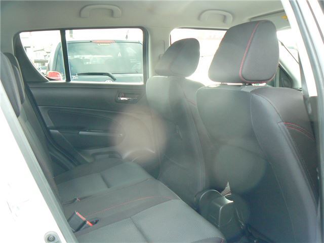 Suzuki SWIFT 2013 6375339-6