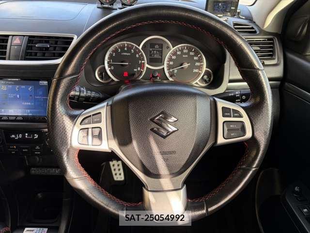 Suzuki SWIFT 2013 6375474-4