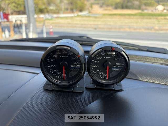 Suzuki SWIFT 2013 6375474-8