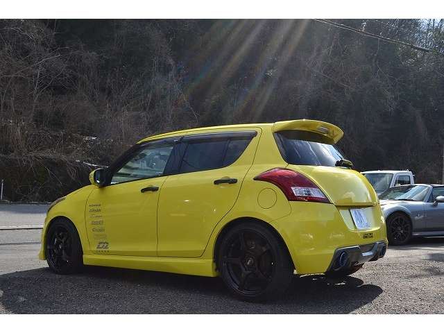 Suzuki SWIFT 2012 6375863-5