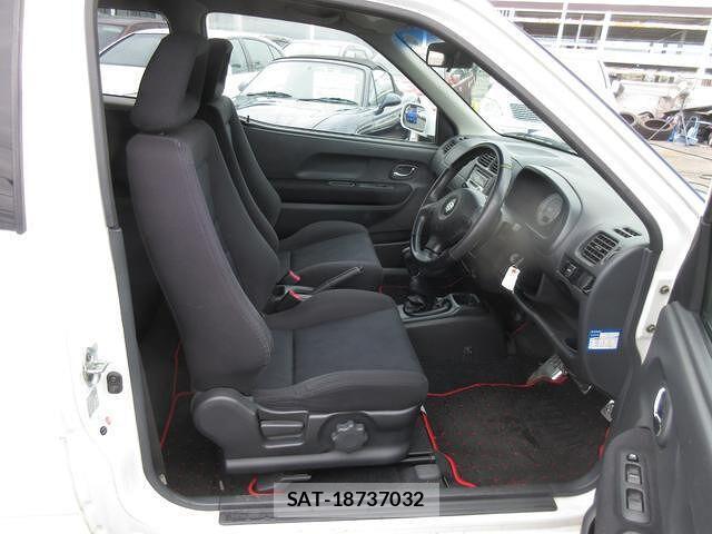 Suzuki SWIFT 2004 6376654-3