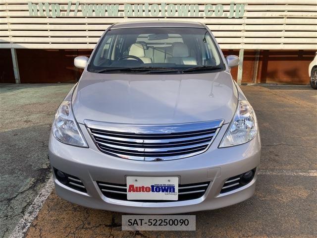 Nissan TIIDA 2011 6351941-8