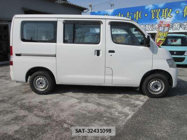 Toyota TOWNACE VAN 2012 6350816-4