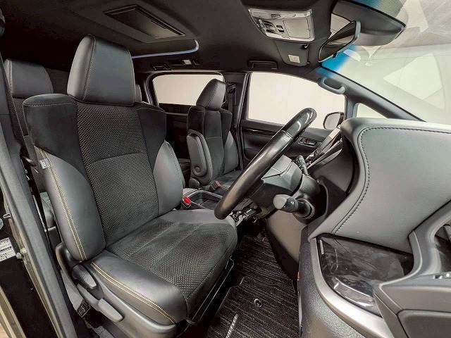 Toyota VELLFIRE 2020 6359412-4