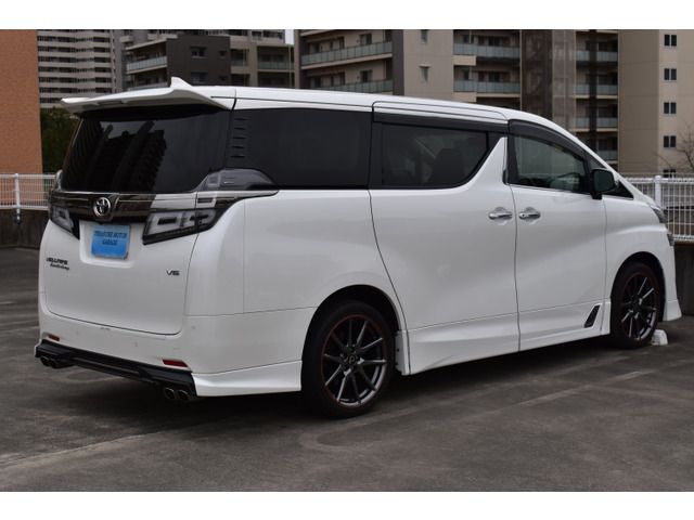 Toyota VELLFIRE 2018 6361616-7