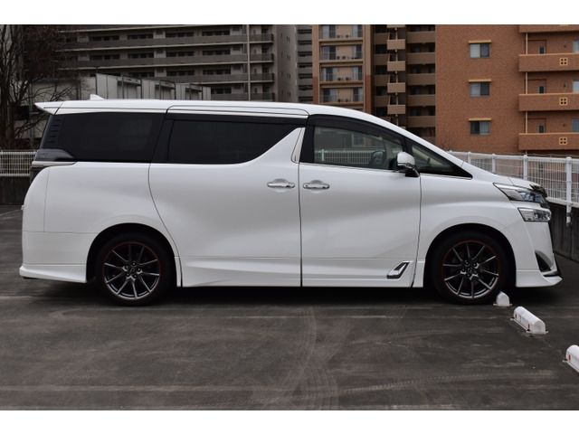 Toyota VELLFIRE 2018 6361616-8