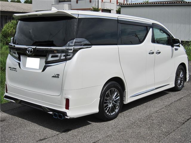 Toyota VELLFIRE 2018 6361617-1