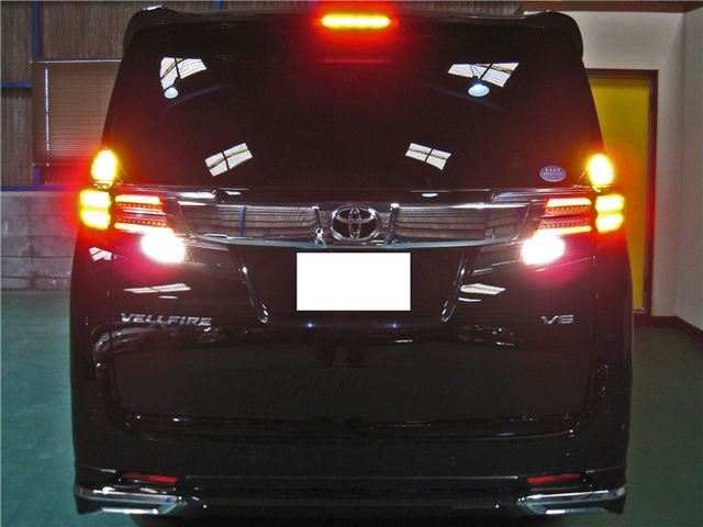 Toyota VELLFIRE 2016 6365444-9