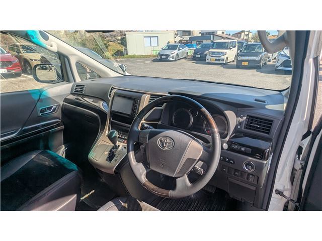 Toyota VELLFIRE 2014 6367142-9