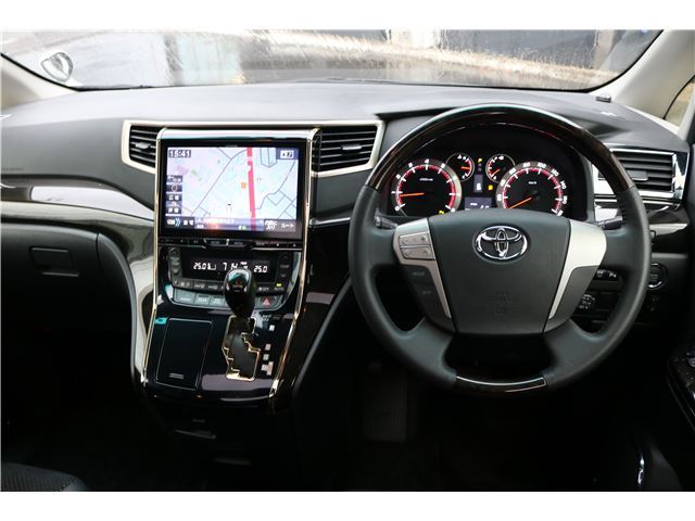 Toyota VELLFIRE 2014 6367519-2